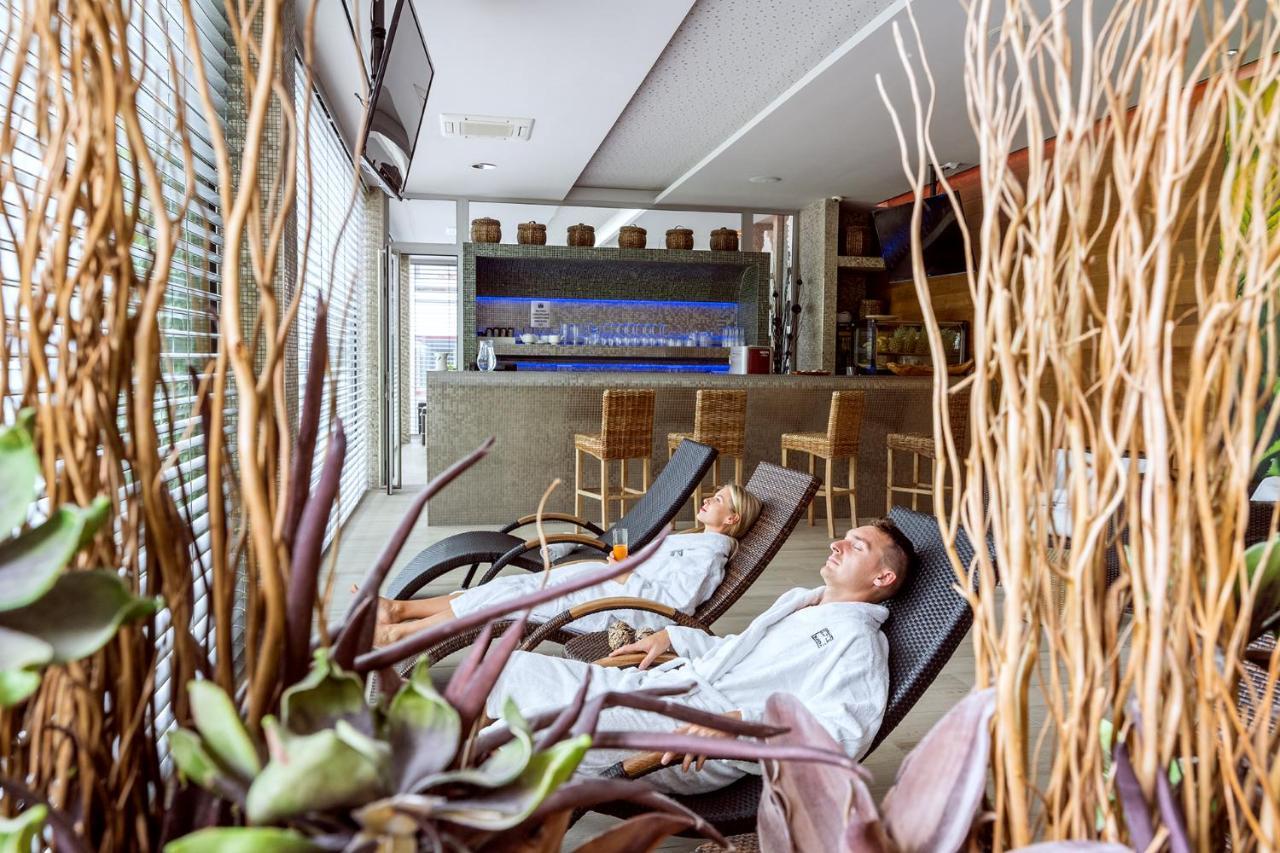 Hotel Jezerka Seč 외부 사진