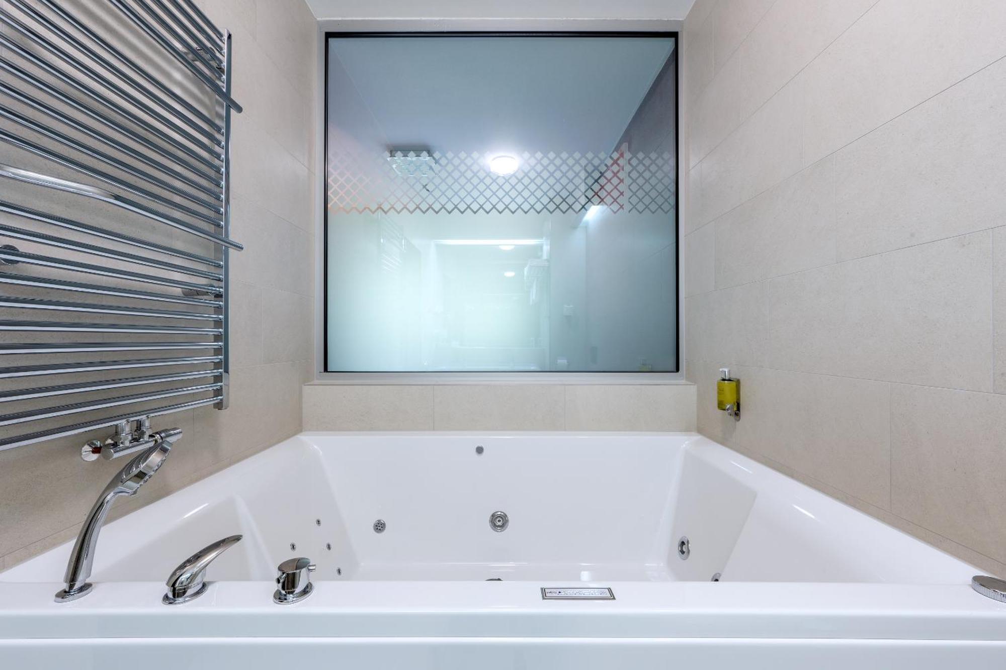 Hotel Jezerka Seč 외부 사진